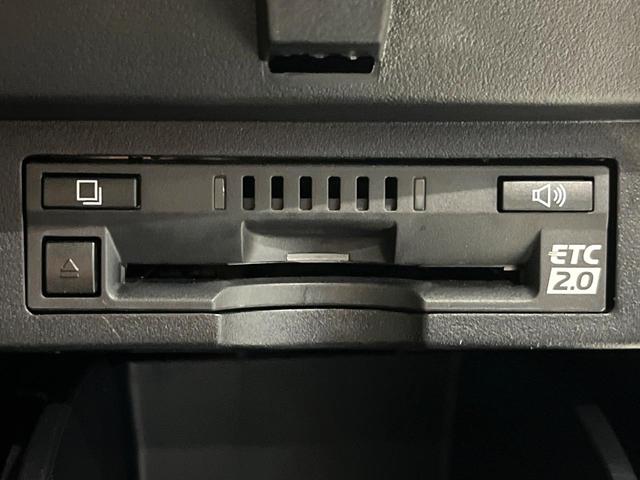 ヴェルファイア ２．５Ｘ　禁煙車　純正９型ナビ　フリップダウンモニター　後期型　レーダークルーズコントロール　両側パワースライドドア　Ｂｌｕｅｔｏｏｔｈ　バックカメラ　リアオートエアコン　ＬＥＤヘッドライト　ＥＴＣ（25枚目）