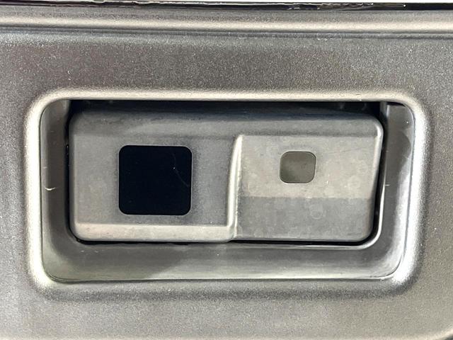 タント カスタムＲＳ　トップエディションＳＡＩＩ　後期型　純正８型ナビ　バックカメラ　両側電動スライドドア　スマートアシスト　ＥＴＣ　Ｂｌｕｅｔｏｏｔｈ　ＬＥＤヘッドライト　オートライト　スマートキー　ロールシェード　１５インチアルミホイール（25枚目）