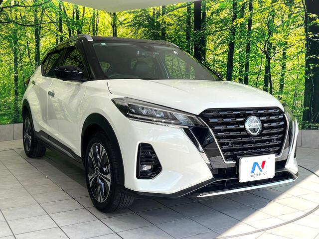 キックス Ｘ　禁煙車　純正９型ナビ　全周囲カメラ　プロパイロット　デジタルインナーミラー　ＥＴＣ　Ｂｌｕｅｔｏｏｔｈ　ＬＥＤヘッド／フォグ　革巻きステアリング　純正１７インチアルミ　コーナーセンサー　スマートキー（16枚目）