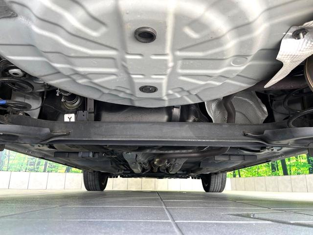 キックス Ｘ　禁煙車　純正９型ナビ　全周囲カメラ　プロパイロット　デジタルインナーミラー　ＥＴＣ　Ｂｌｕｅｔｏｏｔｈ　ＬＥＤヘッド／フォグ　革巻きステアリング　純正１７インチアルミ　コーナーセンサー　スマートキー（19枚目）