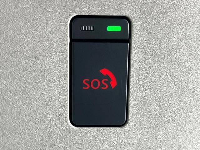 キックス Ｘ　禁煙車　純正９型ナビ　全周囲カメラ　プロパイロット　デジタルインナーミラー　ＥＴＣ　Ｂｌｕｅｔｏｏｔｈ　ＬＥＤヘッド／フォグ　革巻きステアリング　純正１７インチアルミ　コーナーセンサー　スマートキー（40枚目）