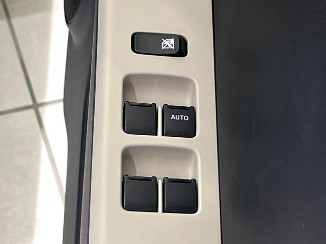 アルト Ｌ　禁煙車　オーディオ　衝突被害軽減　レーンキープ　シートヒーター　コーナーセンサー　オートライト　アイドリングストップ　トラクションコントロール　ヘッドライトレベライザー　盗難防止装置（33枚目）