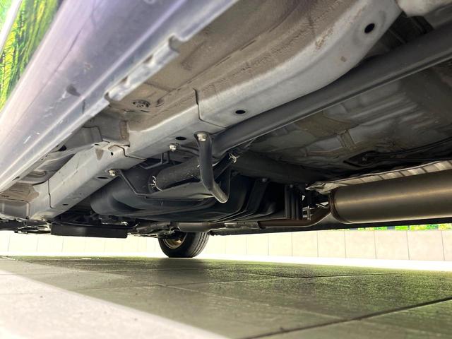 Ｎ－ＯＮＥ プレミアム　ＳＳパッケージ　純正ＳＤナビ　バックカメラ　衝突被害軽減システム　禁煙車　ドラレコ　スマートキー　ＨＩＤヘッド　ＥＴＣ　オートライト　オートエアコン　純正１４インチアルミ　Ｂｌｕｅｔｏｏｔｈ　ＣＤ　ＤＶＤ再生（51枚目）