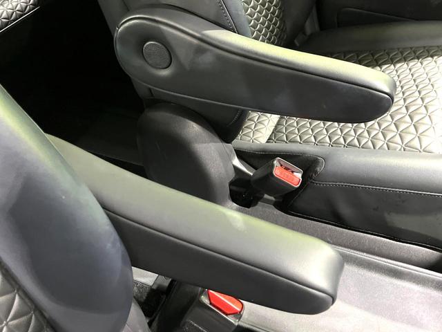 セレナ ｅ－パワー　ハイウェイスターＶ　禁煙車　プロパイロット　純正９型ナビ　フリップダウンモニター　両側電動スライドドア　全周囲カメラ　デジタルインナーミラー　ブラインドスポットモニター　ＬＥＤヘッド／フォグ　ＥＴＣ　ロールサンシェード（23枚目）