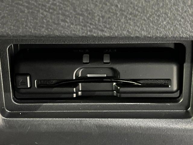 セレナ ｅ－パワー　ハイウェイスターＶ　禁煙車　プロパイロット　純正９型ナビ　フリップダウンモニター　両側電動スライドドア　全周囲カメラ　デジタルインナーミラー　ブラインドスポットモニター　ＬＥＤヘッド／フォグ　ＥＴＣ　ロールサンシェード（63枚目）