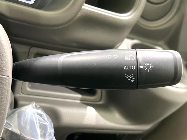 エブリイ ＰＡリミテッド　禁煙車　セーフティサポート　コーナーセンサー　オートハイビーム　オートライト　車線逸脱警報　パワーウィンドウ　アイドリングストップ　オーディオ　ヘッドライトレベライザー（27枚目）