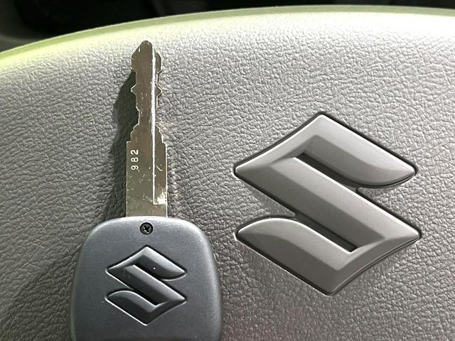 エブリイ ＰＡリミテッド　禁煙車　セーフティサポート　コーナーセンサー　オートハイビーム　オートライト　車線逸脱警報　パワーウィンドウ　アイドリングストップ　オーディオ　ヘッドライトレベライザー（37枚目）