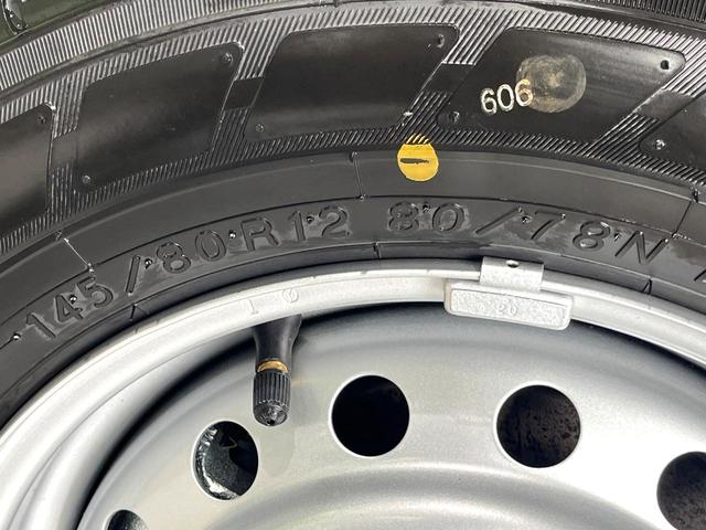 エブリイ ＰＡリミテッド　禁煙車　セーフティサポート　コーナーセンサー　オートハイビーム　オートライト　車線逸脱警報　パワーウィンドウ　アイドリングストップ　オーディオ　ヘッドライトレベライザー（44枚目）