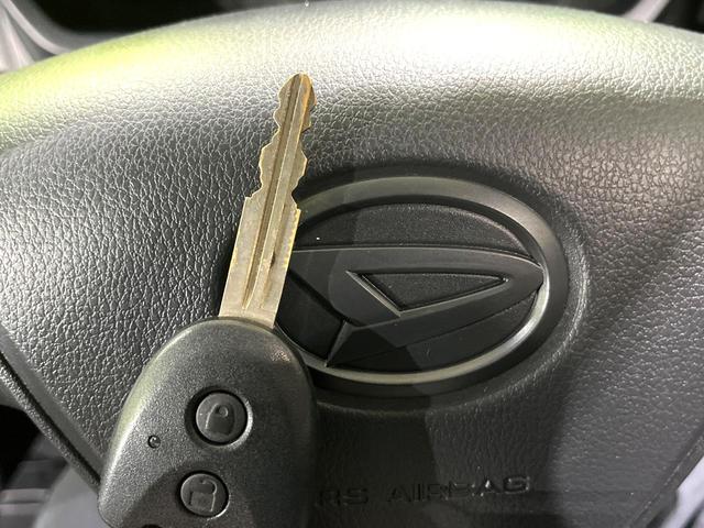 ミライース L SAIII 禁煙車 スマートアシスト コーナーセンサー Bluetooth再生 オートハイビーム 車線逸脱警報 先行車発信お知らせ パワーウィンドウ オーディオ ドアバイザー ヘッドライトレベライザー(33枚目)