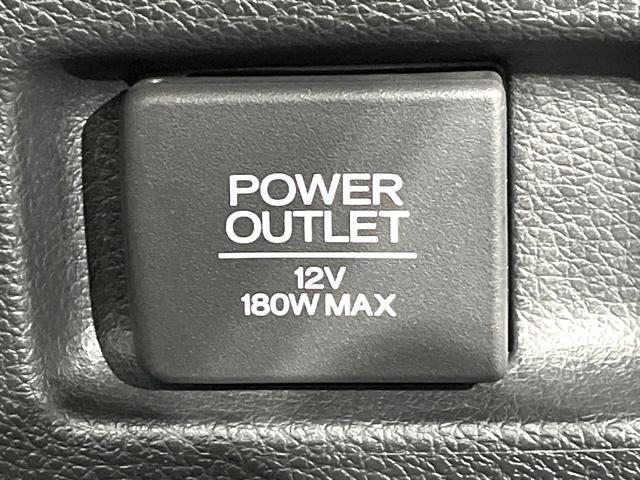 ヴェゼル ハイブリッドZ・ホンダセンシング 禁煙車 純正8型ナビ バックカメラ レーダークルーズ LEDヘッドライト シートヒーター コーナーセンサー ハーフレザーシート 革巻きステアリング 純正17インチアルミ パドルシフト オートライト(49枚目)