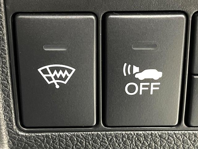 ヴェゼル ハイブリッドZ・ホンダセンシング 禁煙車 純正8型ナビ バックカメラ レーダークルーズ LEDヘッドライト シートヒーター コーナーセンサー ハーフレザーシート 革巻きステアリング 純正17インチアルミ パドルシフト オートライト(53枚目)