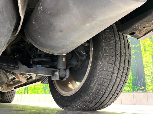 ヴェゼル ハイブリッドZ・ホンダセンシング 禁煙車 純正8型ナビ バックカメラ レーダークルーズ LEDヘッドライト シートヒーター コーナーセンサー ハーフレザーシート 革巻きステアリング 純正17インチアルミ パドルシフト オートライト(62枚目)