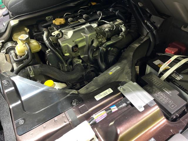 NV350キャラバンバン ロングプレミアムGXターボ 禁煙車 純正ナビ バックカメラ インテリジェントエマージェンシーブレーキ ETC ドライブレコーダー オートエアコン オートライト LEDヘッドライト スマートキー Bluetooth再生(18枚目)
