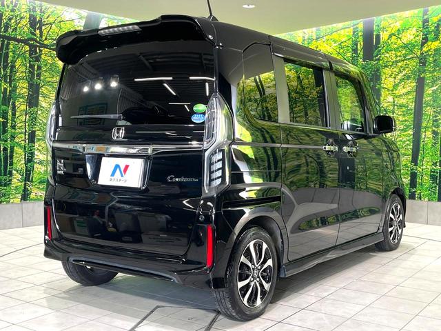 N-BOXカスタム G・Lホンダセンシング 禁煙車 電動スライドドア 純正8型ナビ ホンダセンシング アダプティブクルーズ バックカメラ ETC Bluetooth フルセグ スマートキー LEDヘッドライト/フォグ ステアリングスイッチ(17枚目)