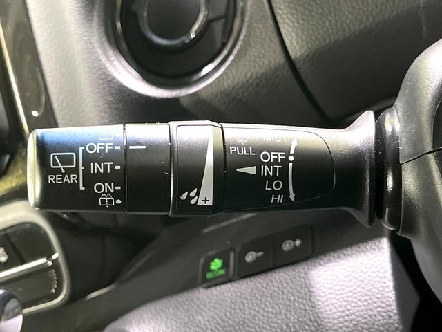 N-BOXカスタム G・Lホンダセンシング 禁煙車 電動スライドドア 純正8型ナビ ホンダセンシング アダプティブクルーズ バックカメラ ETC Bluetooth フルセグ スマートキー LEDヘッドライト/フォグ ステアリングスイッチ(31枚目)