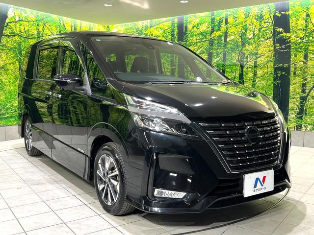 高透明度のガラス皮膜で撥水はもちろん、上質なツヤ・光沢を実現。紫外線や酸性雨から大切な愛車を保護し、色あせ・劣化を防止。「弾スプラッシュコート」、「弾プリミッサコート」からお選びいただけます。