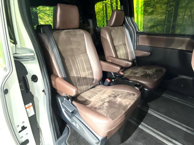 エスクァイア ハイブリッドGi プレミアムパッケージ 禁煙車 純正9型ナビ フリップダウンモニター 両側電動スライドドア セーフティセンス バックカメラ シートヒーター LEDヘッドライト クルーズコントロール ステアリングヒーター オートハイビーム(9枚目)