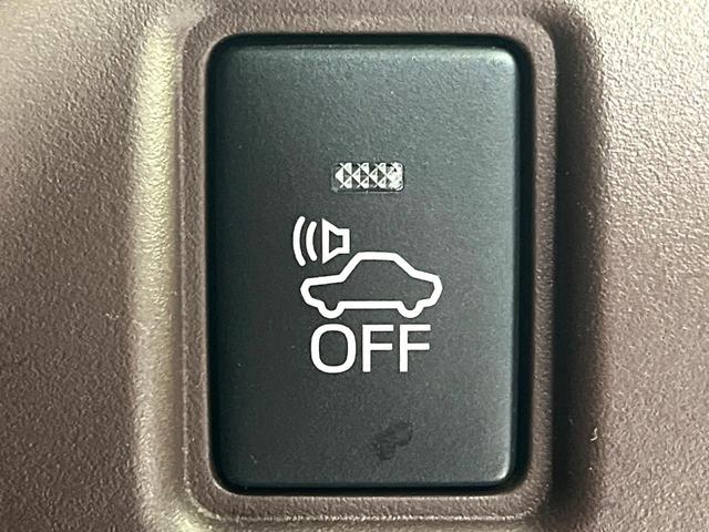 エスクァイア ハイブリッドGi プレミアムパッケージ 禁煙車 純正9型ナビ フリップダウンモニター 両側電動スライドドア セーフティセンス バックカメラ シートヒーター LEDヘッドライト クルーズコントロール ステアリングヒーター オートハイビーム(32枚目)