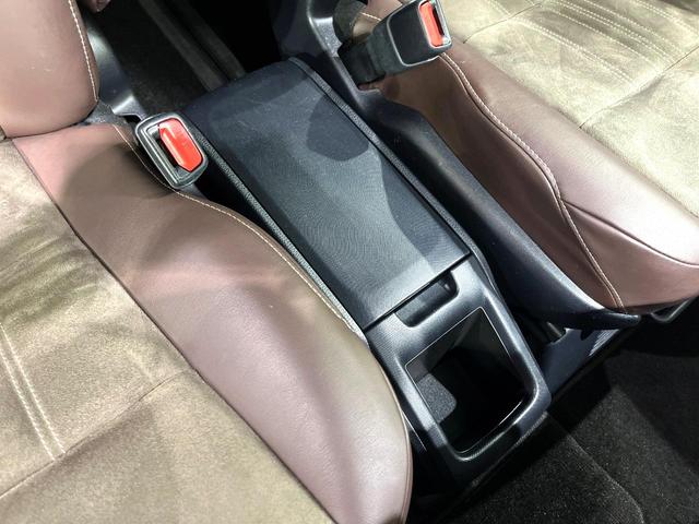 エスクァイア ハイブリッドGi プレミアムパッケージ 禁煙車 純正9型ナビ フリップダウンモニター 両側電動スライドドア セーフティセンス バックカメラ シートヒーター LEDヘッドライト クルーズコントロール ステアリングヒーター オートハイビーム(51枚目)