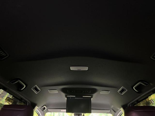 エスクァイア ハイブリッドGi プレミアムパッケージ 禁煙車 純正9型ナビ フリップダウンモニター 両側電動スライドドア セーフティセンス バックカメラ シートヒーター LEDヘッドライト クルーズコントロール ステアリングヒーター オートハイビーム(54枚目)