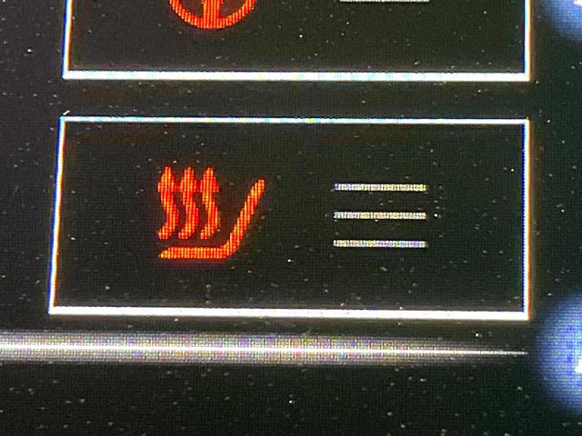 クラウンハイブリッド S エレガンススタイル 禁煙車 純正ナビ 全周囲カメラ レーダークルーズ AC100V電源 ブラインドスポットモニター シートヒーター オートハイビーム オートマチックハイビーム パーキングアシスト(6枚目)