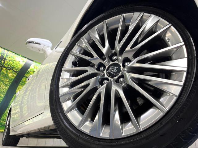 クラウンハイブリッド S エレガンススタイル 禁煙車 純正ナビ 全周囲カメラ レーダークルーズ AC100V電源 ブラインドスポットモニター シートヒーター オートハイビーム オートマチックハイビーム パーキングアシスト(12枚目)