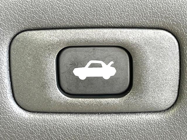 クラウンハイブリッド S エレガンススタイル 禁煙車 純正ナビ 全周囲カメラ レーダークルーズ AC100V電源 ブラインドスポットモニター シートヒーター オートハイビーム オートマチックハイビーム パーキングアシスト(45枚目)