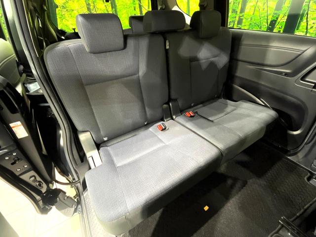 シエンタ G 禁煙車 純正ナビ バックカメラ 両側電動スライドドア ETC オートライト Bluetooth再生 LEDヘッドライト オートエアコン 純正革巻きステアリング ドラレコ ステアリングスイッチ(9枚目)