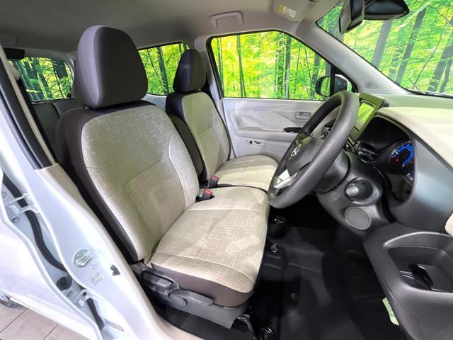 デイズ Ｘ　禁煙車　ＳＤナビ　全周囲カメラ　インテリジェントエマージェンシーブレーキ　コーナーセンサー　ＥＴＣ　Ｂｌｕｅｔｏｏｔｈ再生　スマートキー　ドラレコ　オートエアコン　オートライト　ＣＤ再生（8枚目）