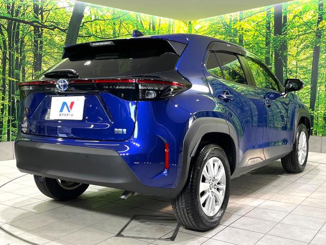 ヤリスクロス ハイブリッドＧ　禁煙車　純正８型ナビ　全周囲カメラ　レーダークルーズ　ブラインドスポットモニター　トヨタセーフティセンス　オートハイビーム　ＥＴＣ　Ｂｌｕｅｔｏｏｔｈ再生　ＬＥＤヘッドライト　１６インチアルミホイール（17枚目）