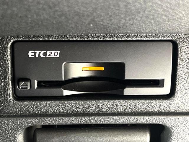 ノート X 禁煙車 メーカー純正9型ナビ 全周囲カメラ 衝突軽減装置 デジタルミラー LEDヘッド コーナーセンサー ETC オートハイビーム オートライト Bluetooth再生 電動格納ミラー(7枚目)