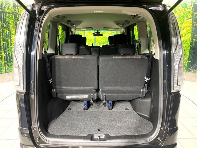 セレナ ハイウェイスターＳ－ＨＶアドバンスドセーフティパック　禁煙車　両側電動スライドドア　エマージェンシーブレーキ　純正８型ナビ　全周囲カメラ　ＥＴＣ　デジタルインナミラー　クルーズコントロール　レーンキープ　コーナーセンサー　リアオートエアコン（51枚目）