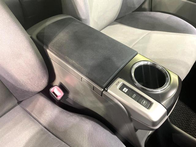 プリウスアルファ Sツーリングセレクション 禁煙車 SDナビ ETC スマートキー オートエアコン オートライト Bluetooth再生 純正17インチアルミホイール 電動格納ミラー ヘッドライトウォッシャー ステアリングスイッチ(32枚目)