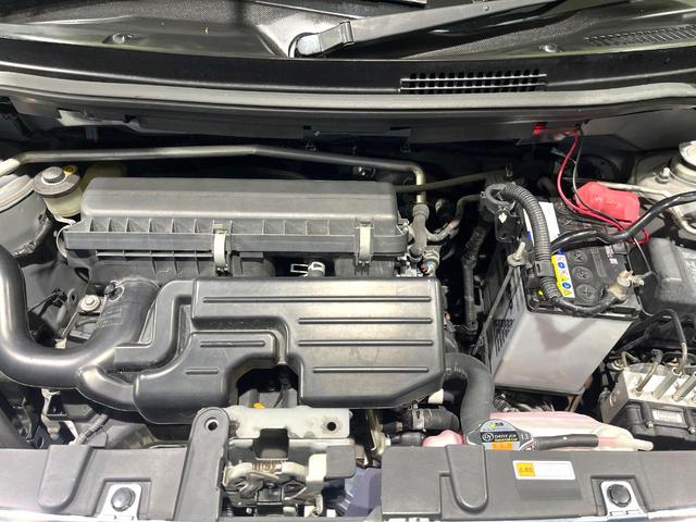 ピクシススペース カスタム X 禁煙車 純正ナビ スマートキー Bluetooth再生 HIDヘッド ウッドコンビステアリング 純正14インチアルミ オートエアコン CD/DVD再生 電動格納ミラー パワーウィンドウ(18枚目)