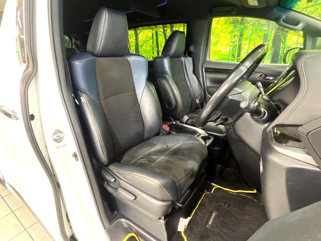 ヴェルファイア 2.5Z Aエディション ゴールデンアイズ 禁煙車 フリップダウンモニター モデリスタエアロ 両側電動スライドドア 純正10型ナビ 純正18インチアルミホイール クルーズコントロール ETC2.0 パワーバックドア オットマン(8枚目)