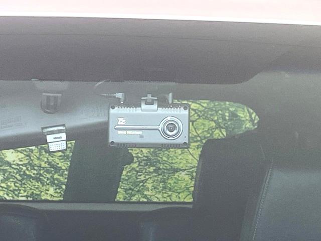 ヴェルファイア 2.5Z Aエディション ゴールデンアイズ 禁煙車 フリップダウンモニター モデリスタエアロ 両側電動スライドドア 純正10型ナビ 純正18インチアルミホイール クルーズコントロール ETC2.0 パワーバックドア オットマン(25枚目)