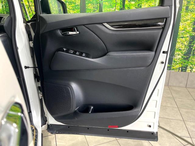 ヴェルファイア 2.5Z Aエディション ゴールデンアイズ 禁煙車 フリップダウンモニター モデリスタエアロ 両側電動スライドドア 純正10型ナビ 純正18インチアルミホイール クルーズコントロール ETC2.0 パワーバックドア オットマン(34枚目)