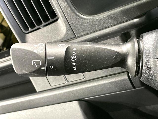 ピクシスバン クルーズ SAIII 禁煙車 5速MT スマートアシスト3 ETC LEDヘッドライト コーナーセンサー オートライト アイドリングストップ 横滑り防止装置 電動格納ミラー パワーウィンドウ(23枚目)