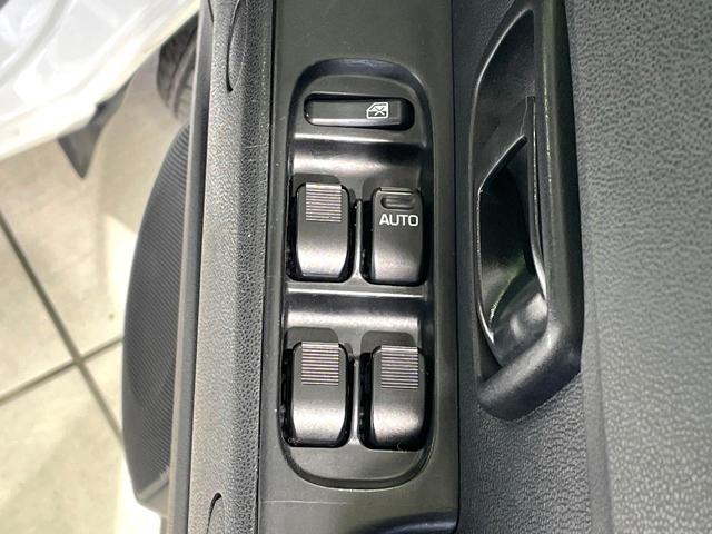 ピクシスバン クルーズ SAIII 禁煙車 5速MT スマートアシスト3 ETC LEDヘッドライト コーナーセンサー オートライト アイドリングストップ 横滑り防止装置 電動格納ミラー パワーウィンドウ(28枚目)