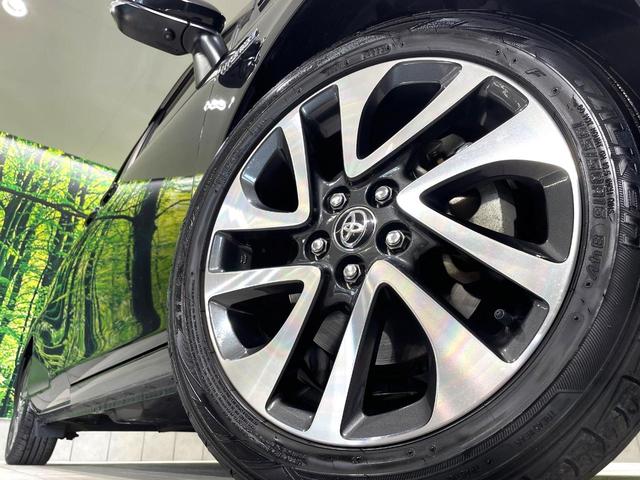 シエンタ ハイブリッドG クエロ 禁煙車 両側電動スライドドア 純正9型ナビ 全周囲カメラ トヨタセーフティセンス ステアリングヒーター コーナーセンサー シートヒーター レーンキープ LEDヘッド ETC クルコン オートハイビーム(13枚目)