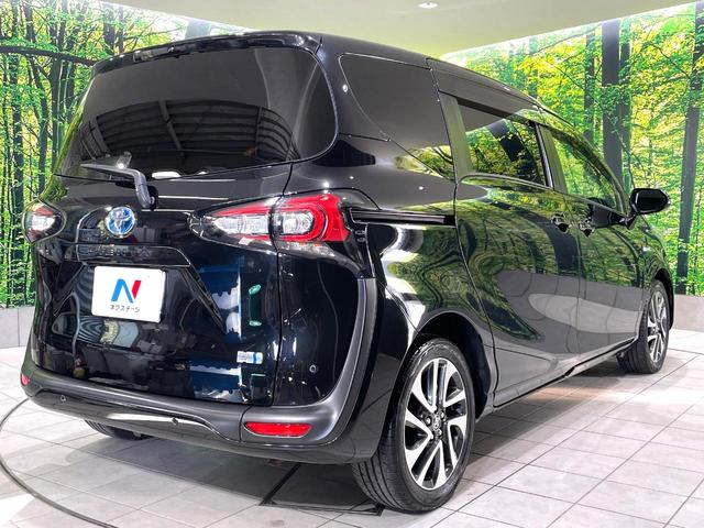 シエンタ ハイブリッドG クエロ 禁煙車 両側電動スライドドア 純正9型ナビ 全周囲カメラ トヨタセーフティセンス ステアリングヒーター コーナーセンサー シートヒーター レーンキープ LEDヘッド ETC クルコン オートハイビーム(17枚目)