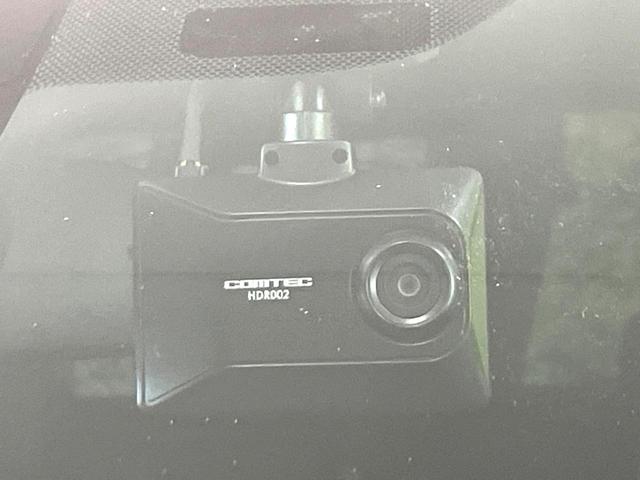 シエンタ ハイブリッドG クエロ 禁煙車 両側電動スライドドア 純正9型ナビ 全周囲カメラ トヨタセーフティセンス ステアリングヒーター コーナーセンサー シートヒーター レーンキープ LEDヘッド ETC クルコン オートハイビーム(25枚目)