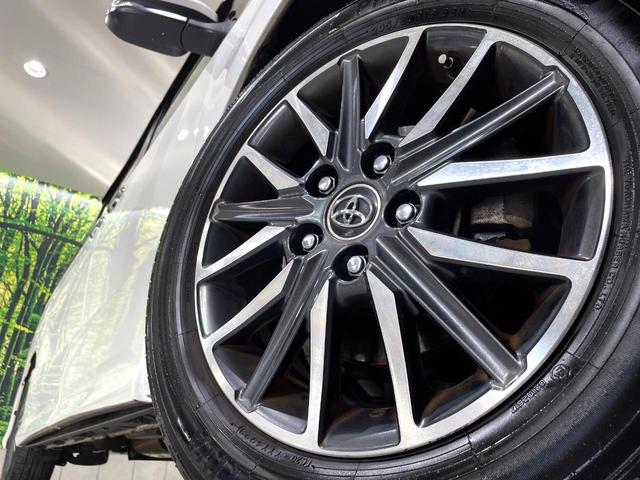 ノア Ｓｉ　ダブルバイビー　禁煙車　両側電動スライドドア　純正１０型ナビ　バックカメラ　セーフティセンス　クルーズコントロール　スマートキー　ＬＥＤヘッド　ＥＴＣ　オートハイビーム　車線逸脱警報　デュアルオートエアコン（13枚目）