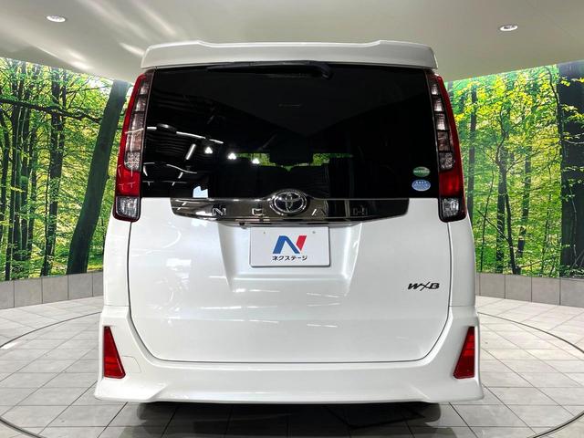 ノア Ｓｉ　ダブルバイビー　禁煙車　両側電動スライドドア　純正１０型ナビ　バックカメラ　セーフティセンス　クルーズコントロール　スマートキー　ＬＥＤヘッド　ＥＴＣ　オートハイビーム　車線逸脱警報　デュアルオートエアコン（15枚目）