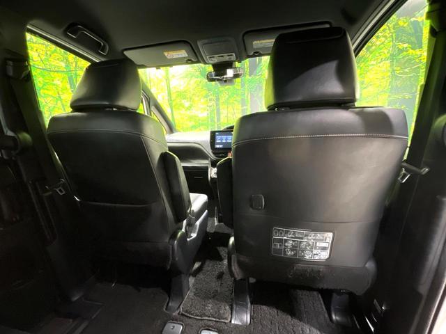 ノア Ｓｉ　ダブルバイビー　禁煙車　両側電動スライドドア　純正１０型ナビ　バックカメラ　セーフティセンス　クルーズコントロール　スマートキー　ＬＥＤヘッド　ＥＴＣ　オートハイビーム　車線逸脱警報　デュアルオートエアコン（42枚目）