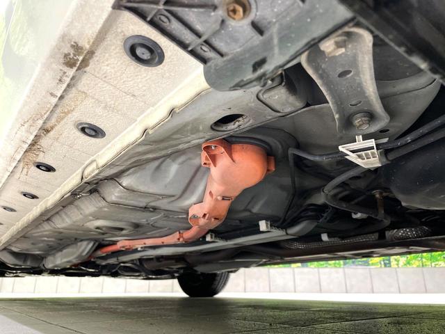 アクア S 禁煙車 純正ナビ バックカメラ スマートキー オートライト オートエアコン Bluetooth再生 電動格納ミラー ステアリングスイッチ ウインカーミラー 盗難防止装置(44枚目)