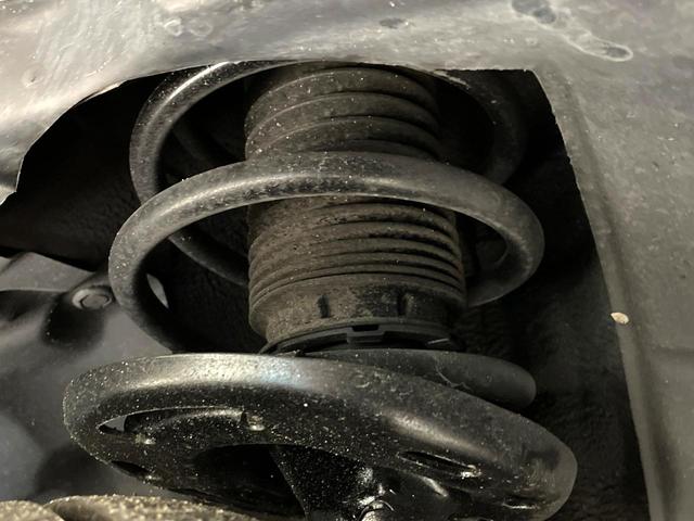 ＣＸ－３ ＸＤ　ノーブル　ブラウン　禁煙車　ディーゼル　マツダコネクトナビ　バックカメラ　茶革シート　ＢＯＳＥ　衝突軽減装置　レーダークルーズ　ＫＥＮＳＴＹＬＥエアロ　シートヒーター　パワーシート　コーナーセンサー　スマートキー（20枚目）