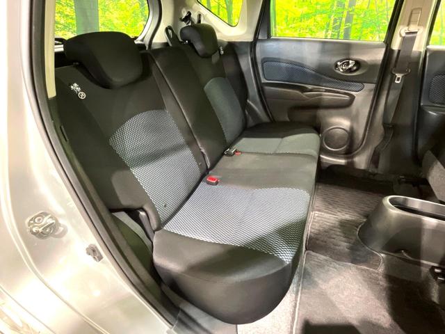 後部座席も気になるようなキズ・汚れやへたり等、大きなダメージはなく、良好な状態です。