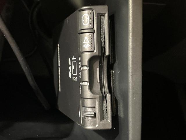 【ＥＴＣ】高速道路の料金所をストレスなく通過！話題のスポットやサービスエリアに多い「スマートＩＣ」利用時は必須のアイテムです。当店でセットアップを実施、ご納車当日からすぐにご利用いただけます！