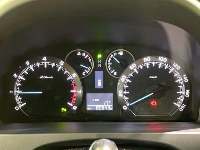 アルファード ２４０Ｓ　Ｃパッケージ　禁煙車　サンルーフ　両側電動スライドドア　フリップダウンモニター　ディスプレイオーディオ　バックカメラ　パワーバックドア　パワーシート　二列目シートオットマン　コーナーセンサー　リアオートエアコン（27枚目）